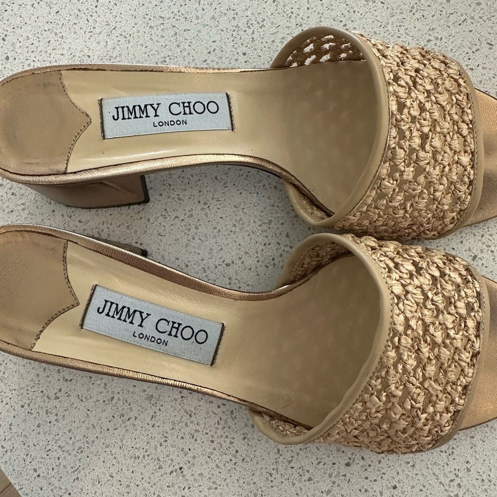 Jimmy Choo Minea 45 Woven Raffia slide heeled Sandals in Barley. Size 39.5 EU - Picture 8 of 14
